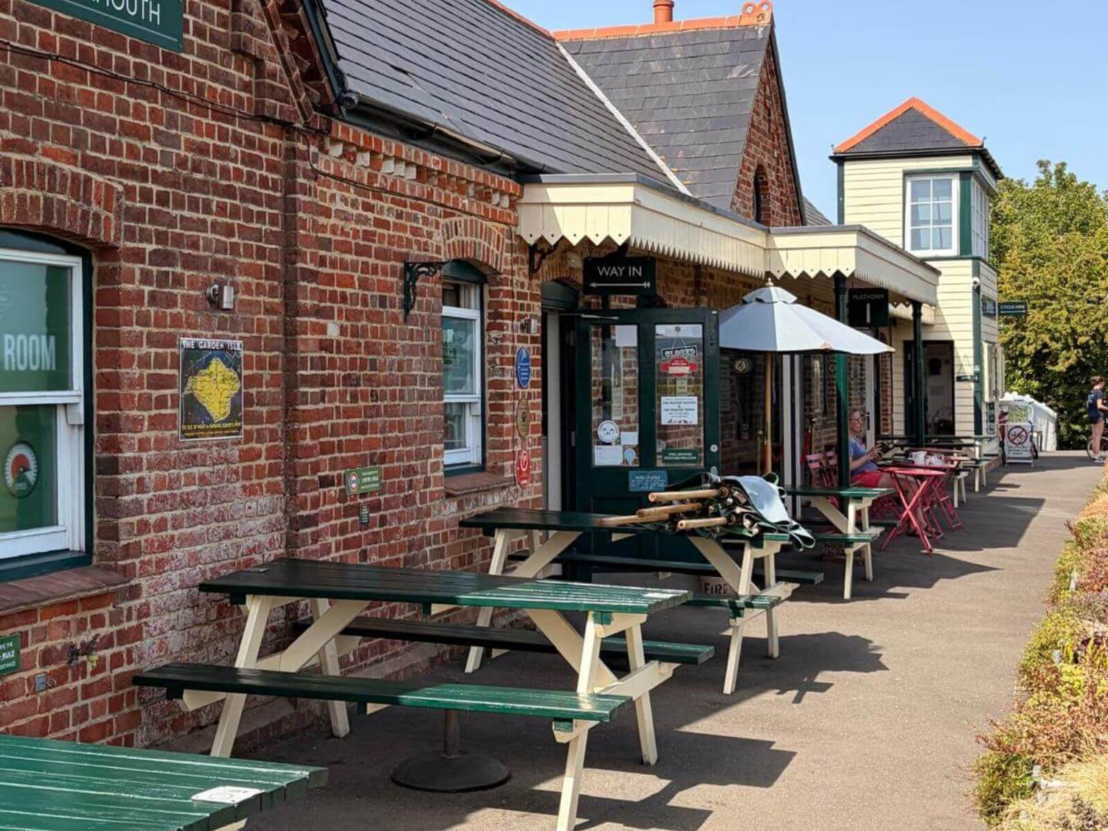 Picture of the exterior of Off The Rails in Yarmouth